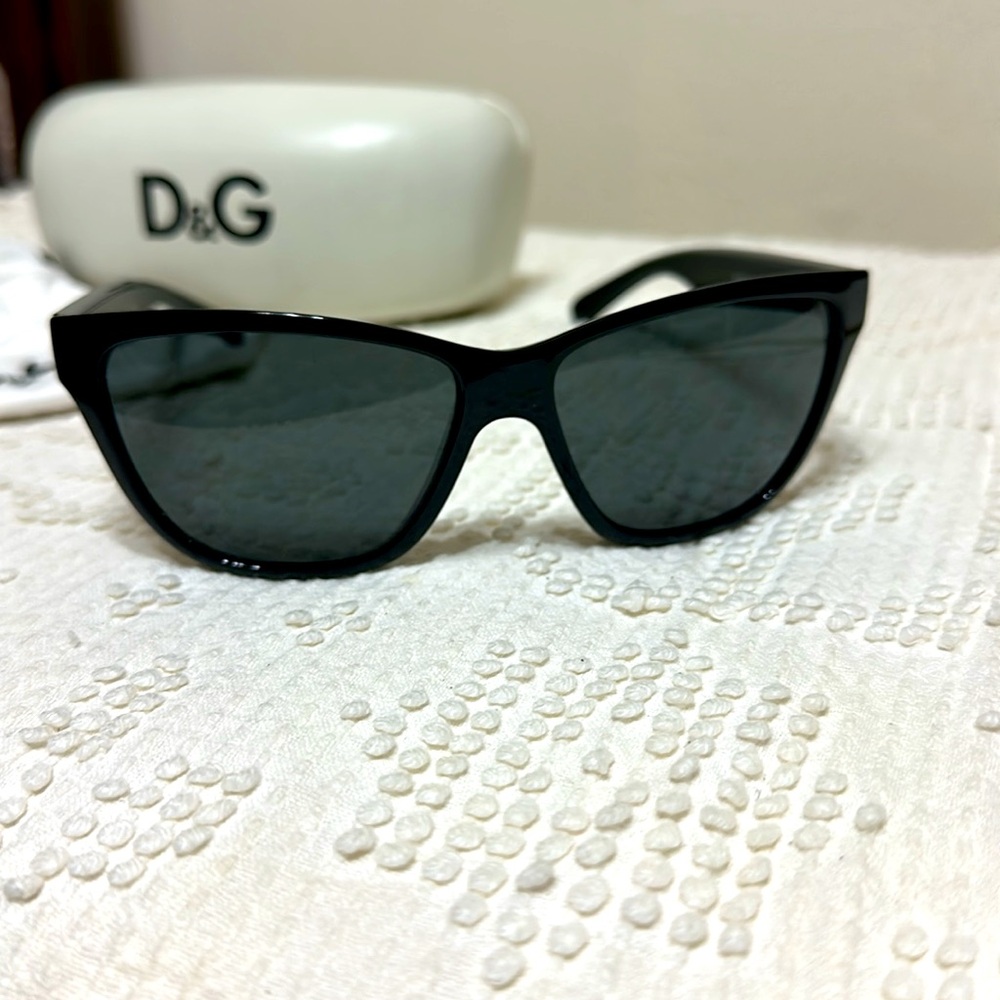 Men’s D&G Dolce &Gabbana black lenses sunglasses - Picture 4 of 6